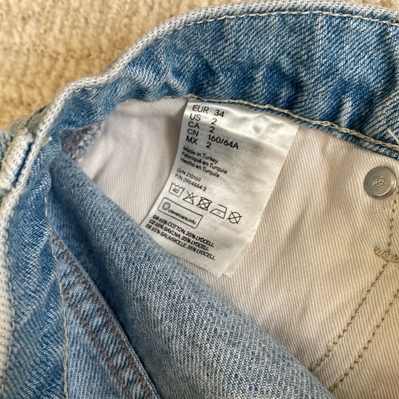 H&M x Lee boyfriend loose fit denim - Picture 7 of 7